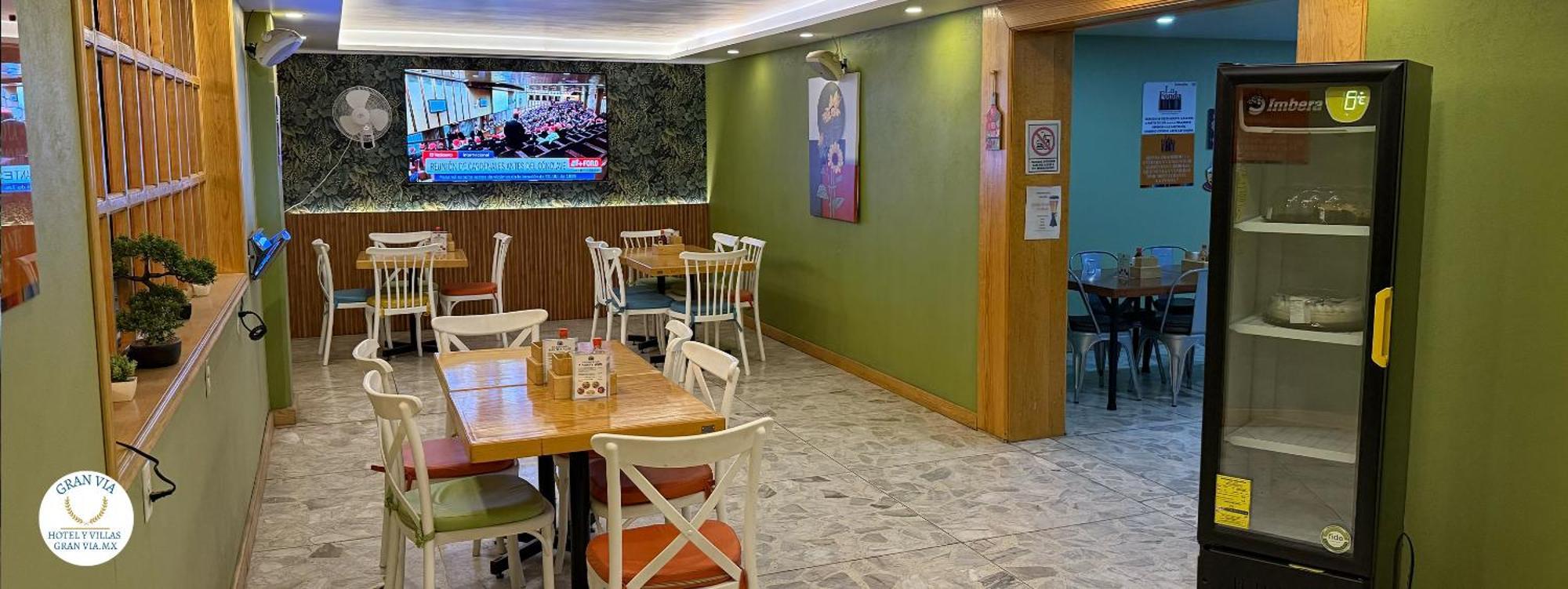 Hotel Y Villas Gran Via Мексико Сити Екстериор снимка