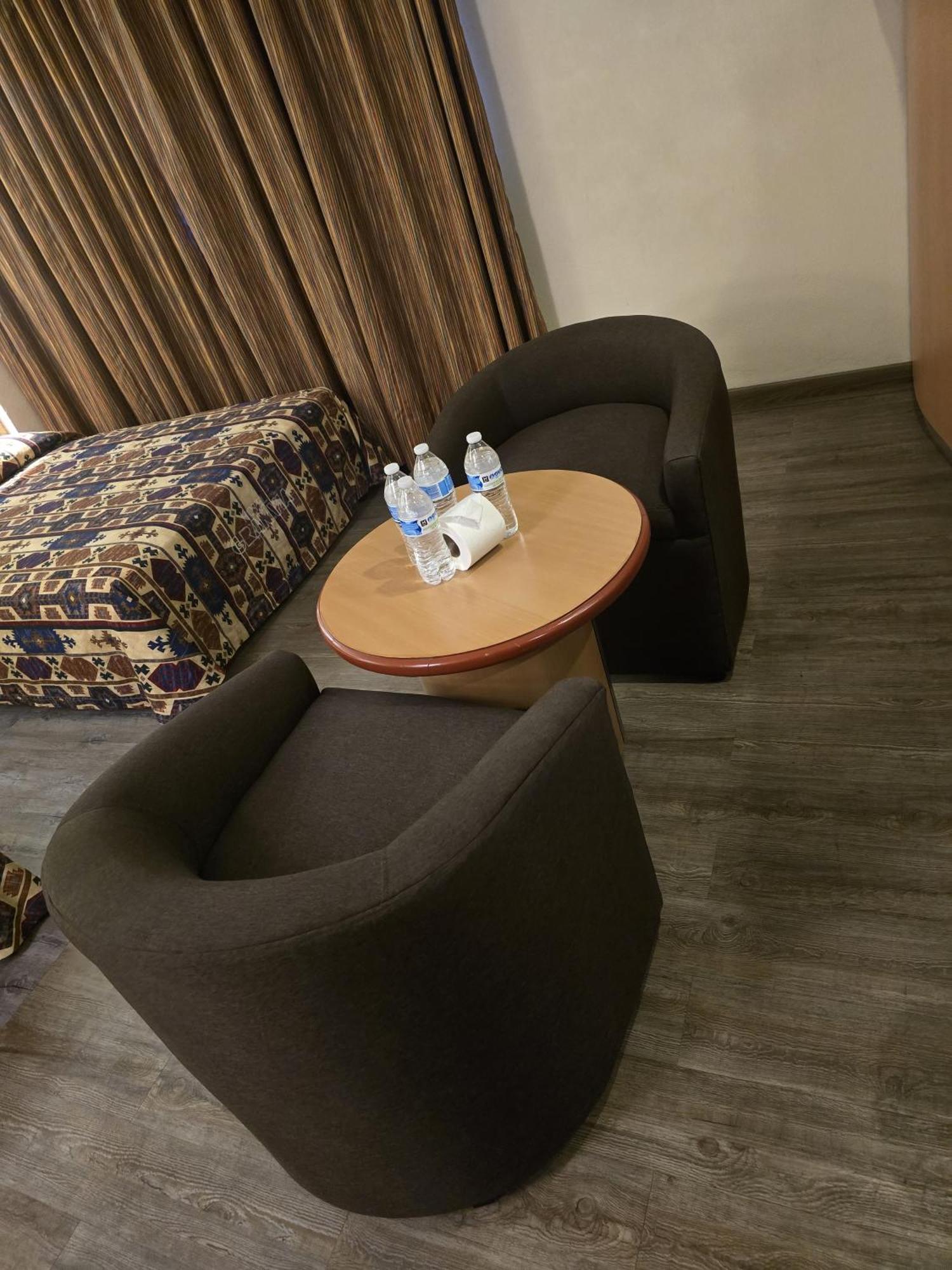 Hotel Y Villas Gran Via Мексико Сити Екстериор снимка